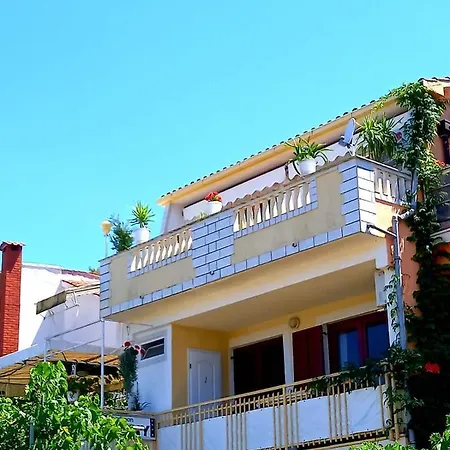 Toni Apartman
