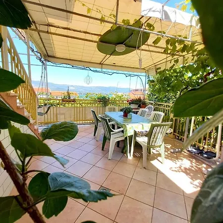 Апартаменты Toni *